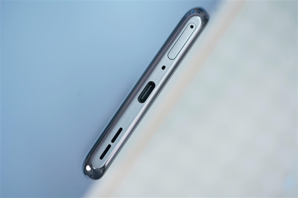 《原神》玩家種草!一加Ace2 Pro原神派蒙主題禮盒圖賞(圖16) 《原神》玩家種草!一加Ace2 Pro原神派蒙主題禮盒圖賞