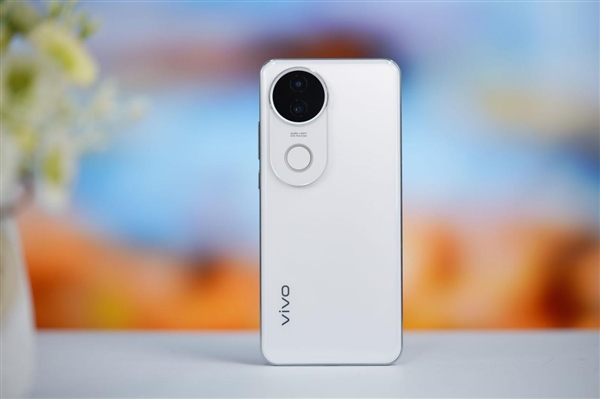 185g機身塞下6500mAh大電池!vivo S20圖賞(圖8) 185g機身塞下6500mAh大電池!vivo S20圖賞