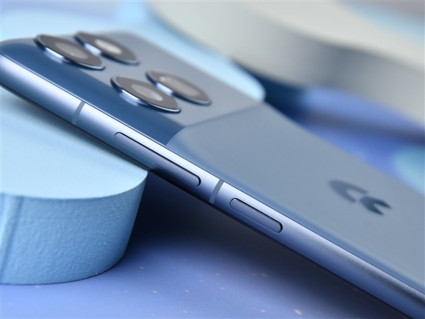 蔚來NIO Phone 2上手:系統(tǒng)純凈無廣告 超越大部分廠商(圖2) 蔚來NIO Phone 2上手:系統(tǒng)純凈無廣告 超越大部分廠商