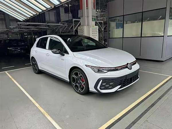 年輕人第一臺兩廂燃油車：新款大眾高爾夫家族上市定檔