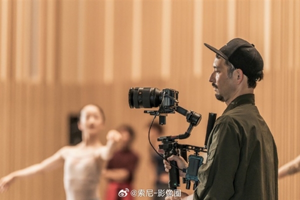 22000元!索尼首款F/2大光圈標(biāo)準(zhǔn)變焦G大師鏡頭發(fā)布 媲美定焦(圖10) 22000元!索尼首款F/2大光圈標(biāo)準(zhǔn)變焦G大師鏡頭發(fā)布 媲美定焦